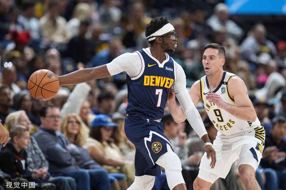 及球员见面 及球员见面